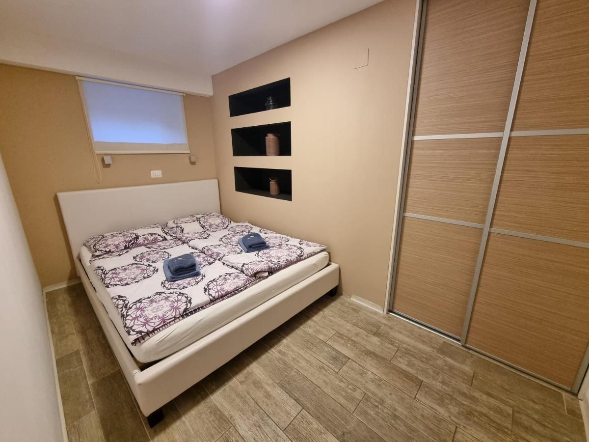 Apartments Pri Jakobu Кобарид Экстерьер фото