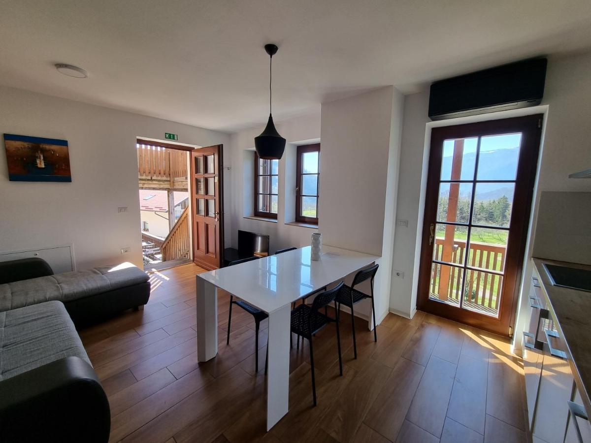 Apartments Pri Jakobu Кобарид Экстерьер фото