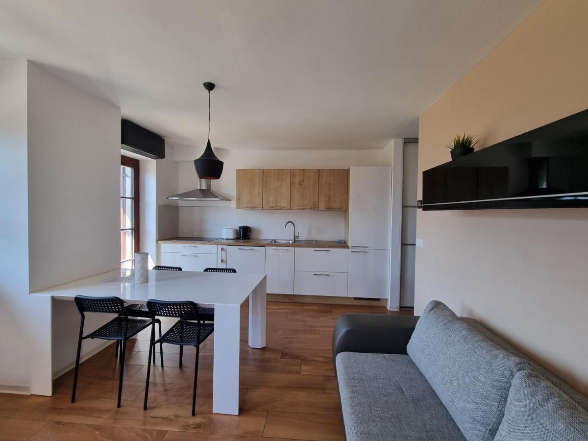 Apartments Pri Jakobu Кобарид Экстерьер фото
