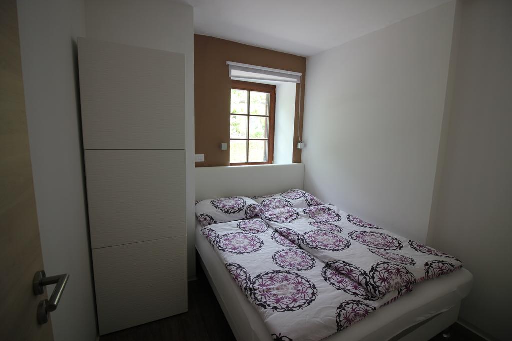 Apartments Pri Jakobu Кобарид Экстерьер фото